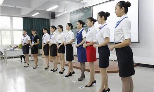 高中生空乘面试简单自我介绍(高中生空乘面试简单自我介绍英语)_https://www.xzdzcjx.com_科创板_第1张
